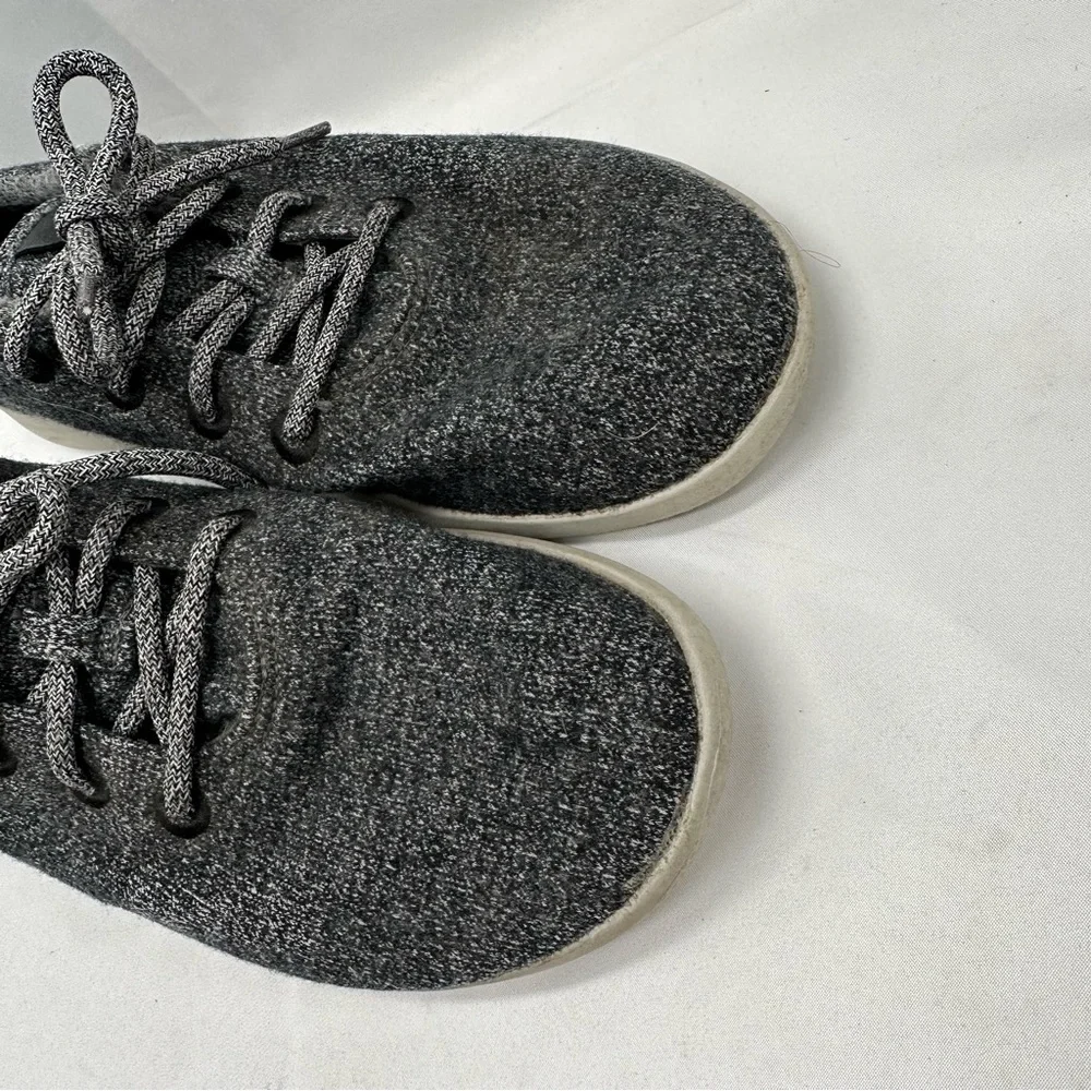 Allbirds men’s Wool Runner gray sneakers size 10